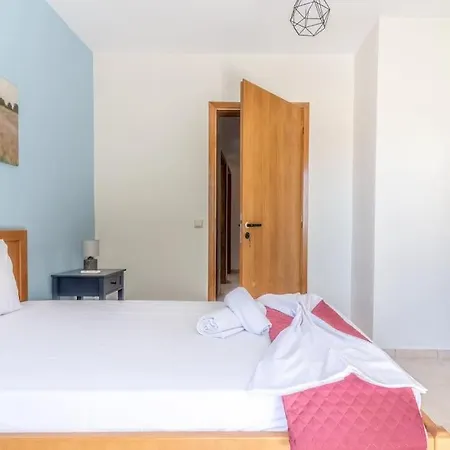 Appartement Lovely Maisonette In The Village *