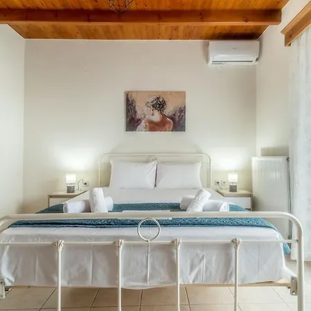 Lovely Maisonette In The Village Appartement *