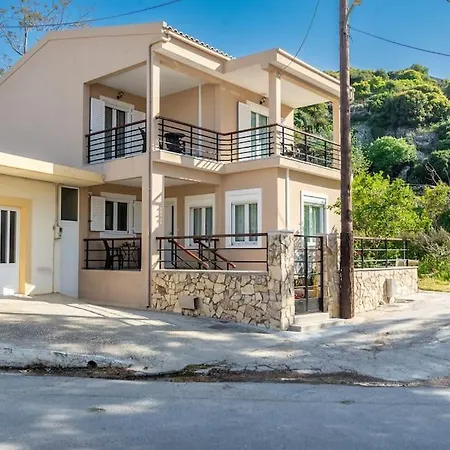 Appartement Lovely Maisonette In The Village
